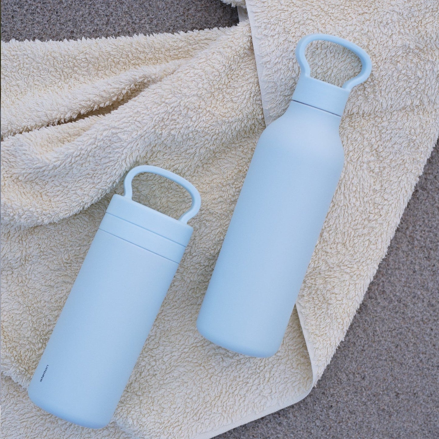 Tabi vacuum insulated bottle 18.6 oz